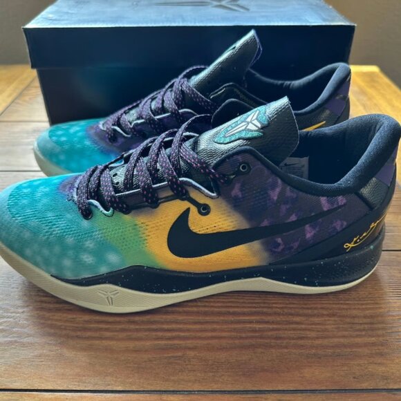 Nike KOBE 8 New - Picture 1 of 4